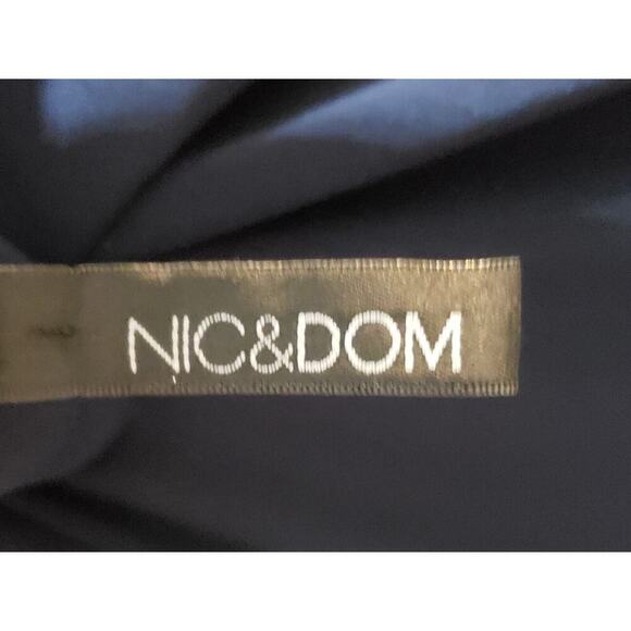 NIC & DOM Women's Blue Floral Scoop Neck Sleeveless Knee Length Dress Size Small - Picture 8 of 9